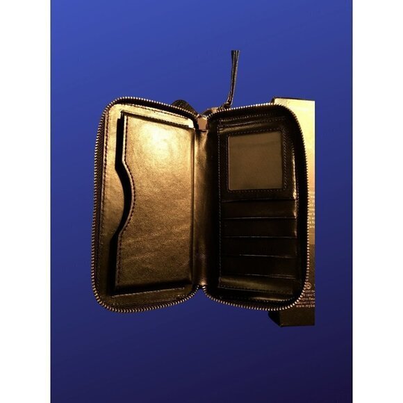 𝅺MYBAT Crocodile-Embossed Genuine Leather MyJacket Wallet Wristlet, Black, NWT - Picture 4 of 10